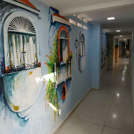Decor Inn *
